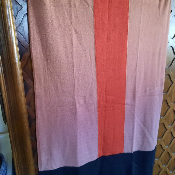 'Reese' Color-Block Knit Sweater Dress NWT! - Size S - Picture 4 of 16